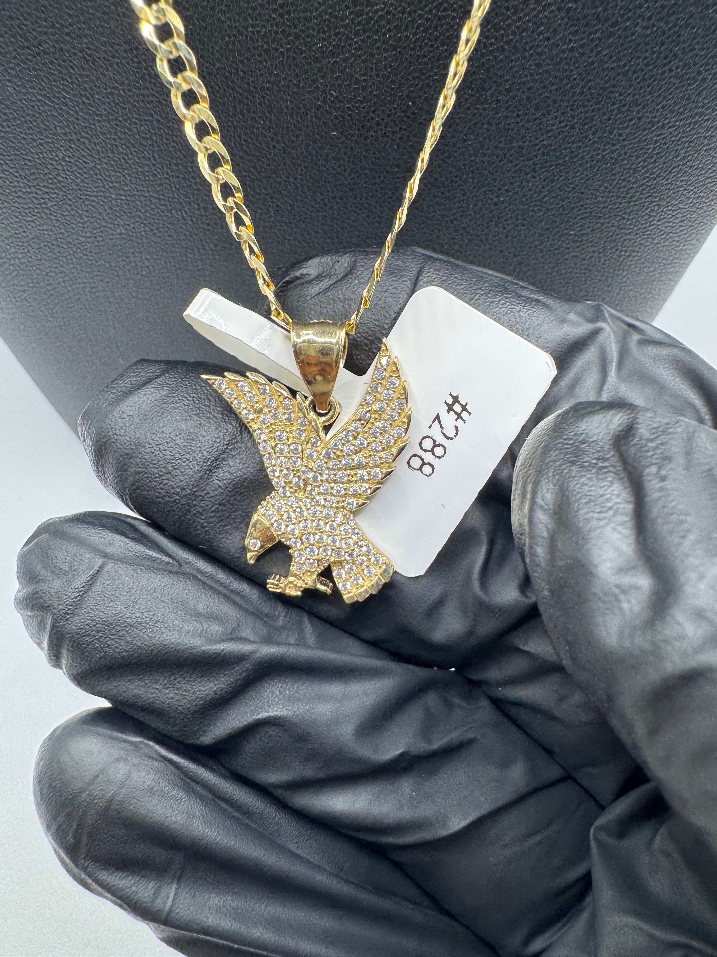 Curve chain with eagle pendant