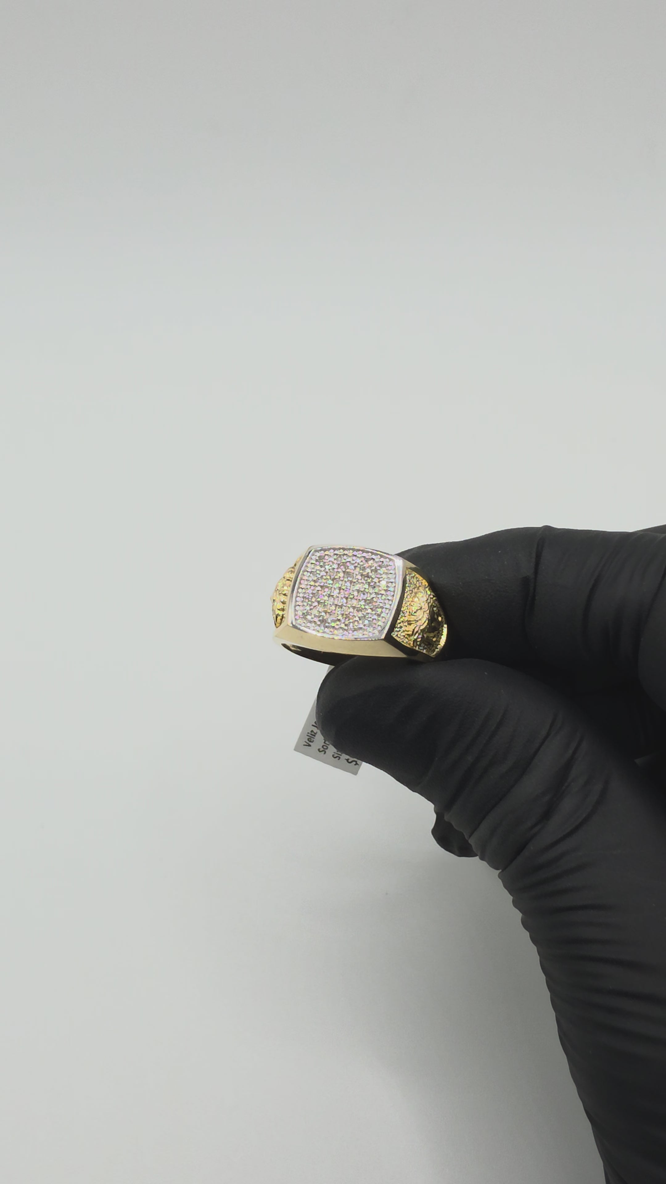 10K Gold Ring With Natural Diamonds