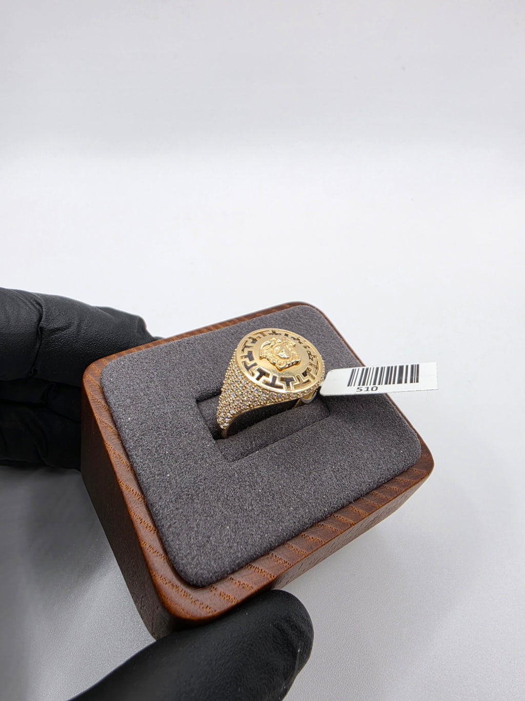 10K Ring with Cz Stones