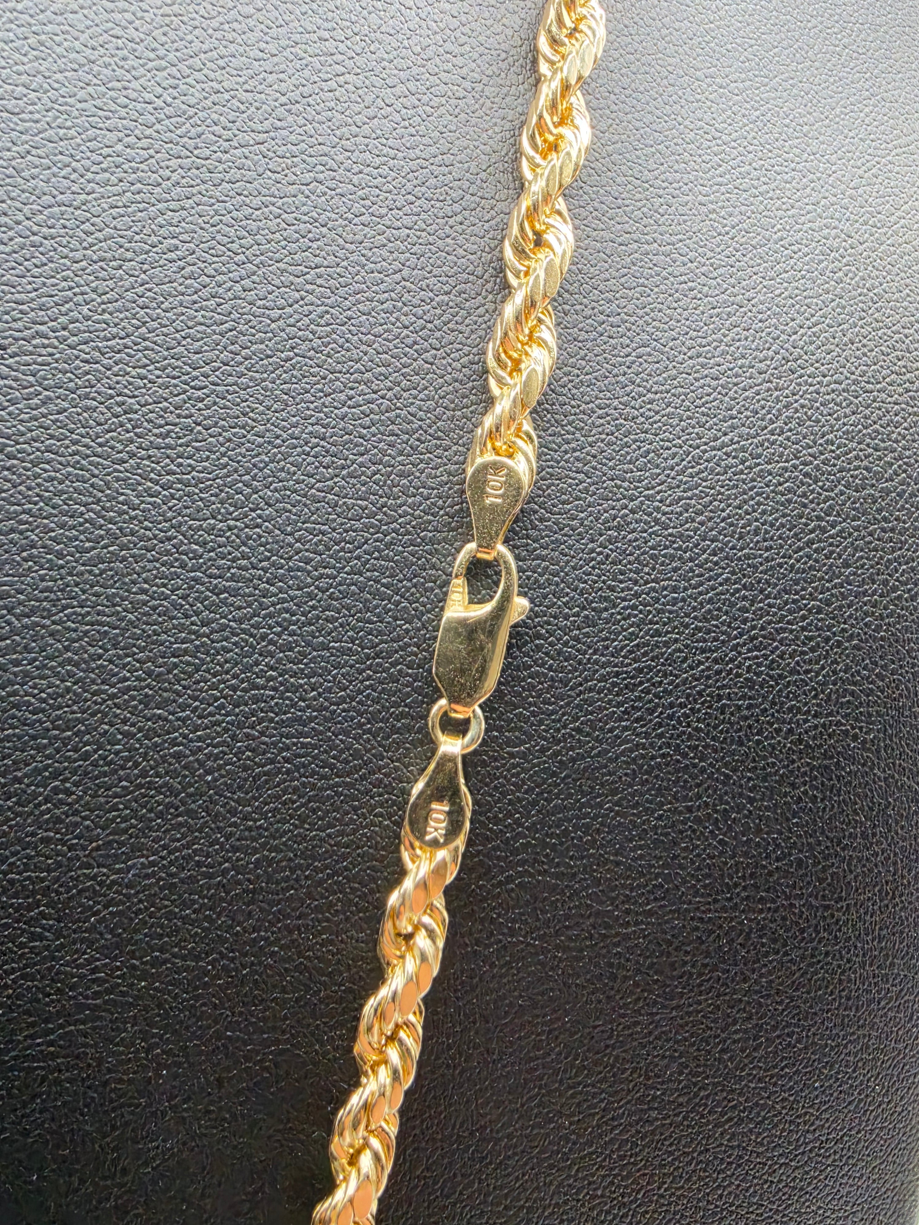 10K Gold Rope chain with Last supper Pendant