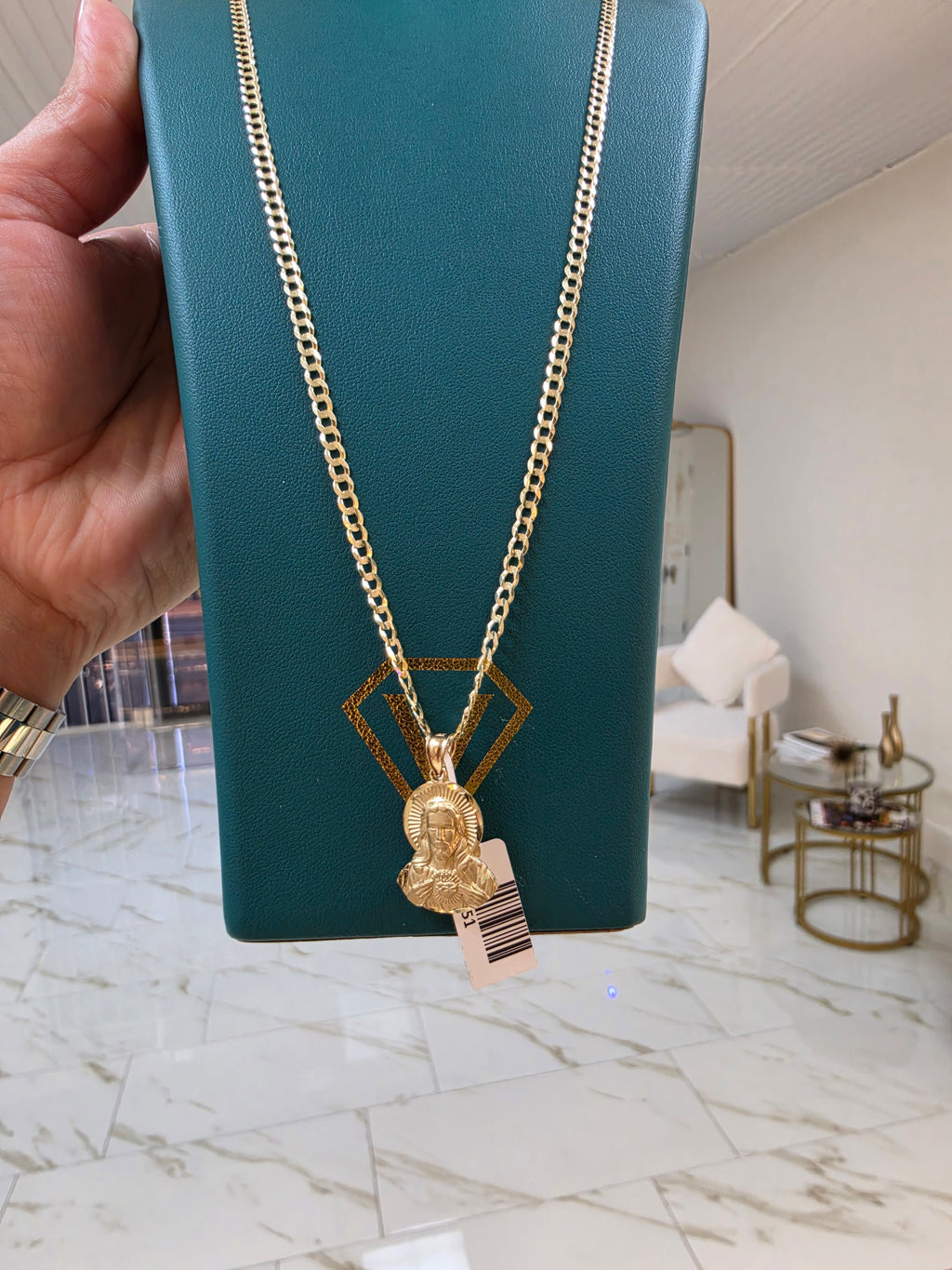 10K Gold Curve Chain Solid with Pendant