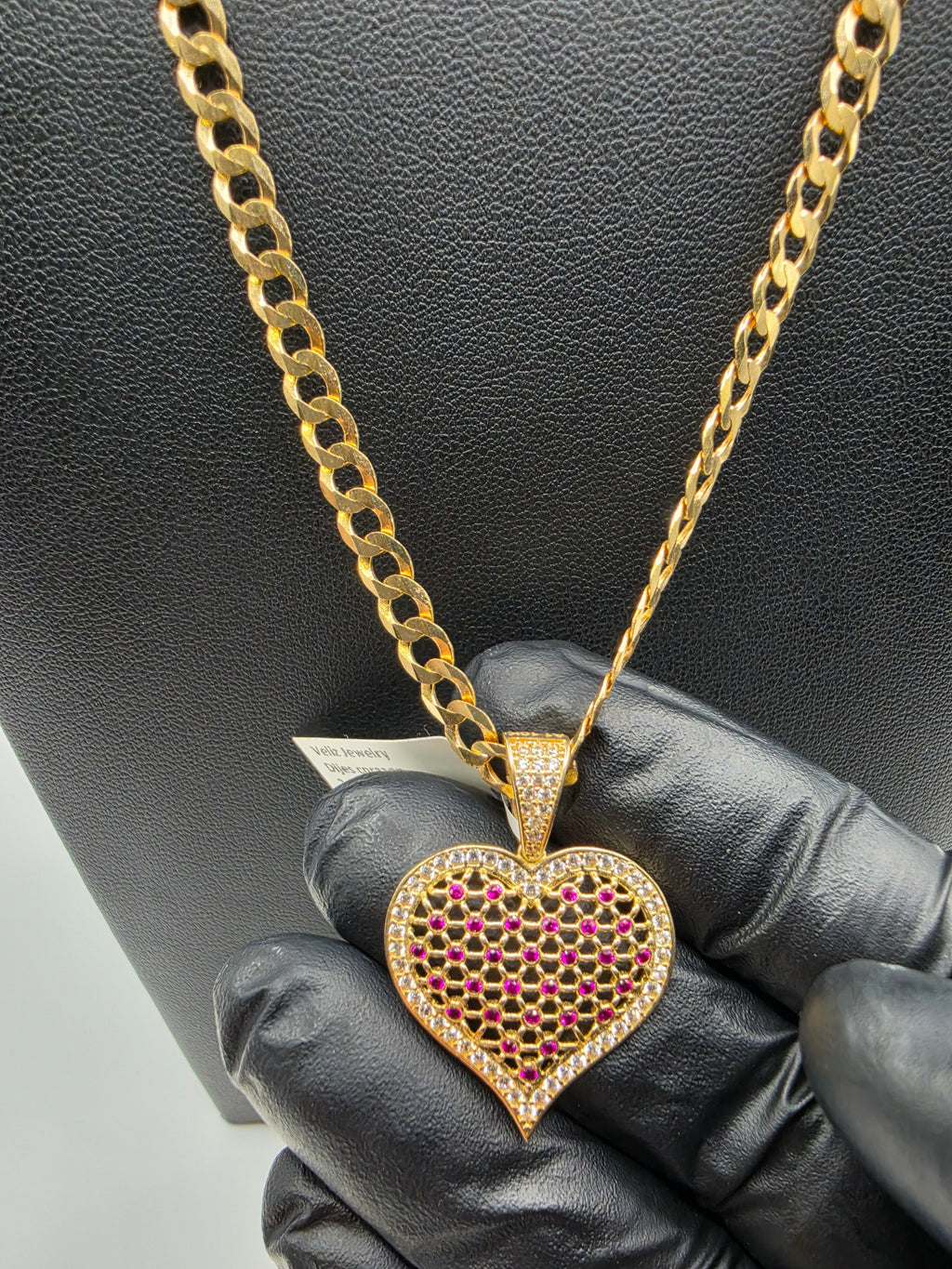 10K Gold Curve Chain with Heart Pendant