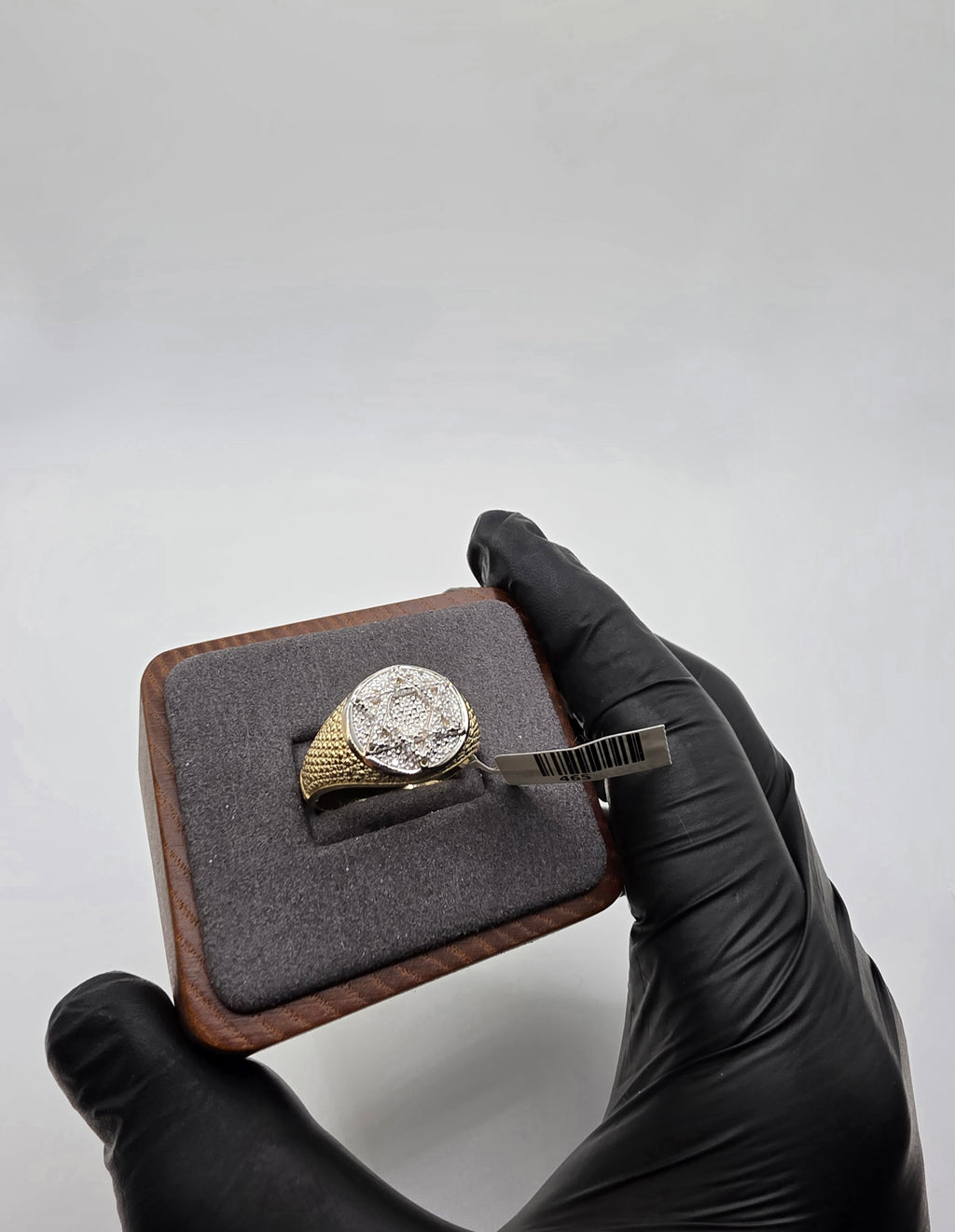 10K Gold Diamond Ring With Natural Diamonds