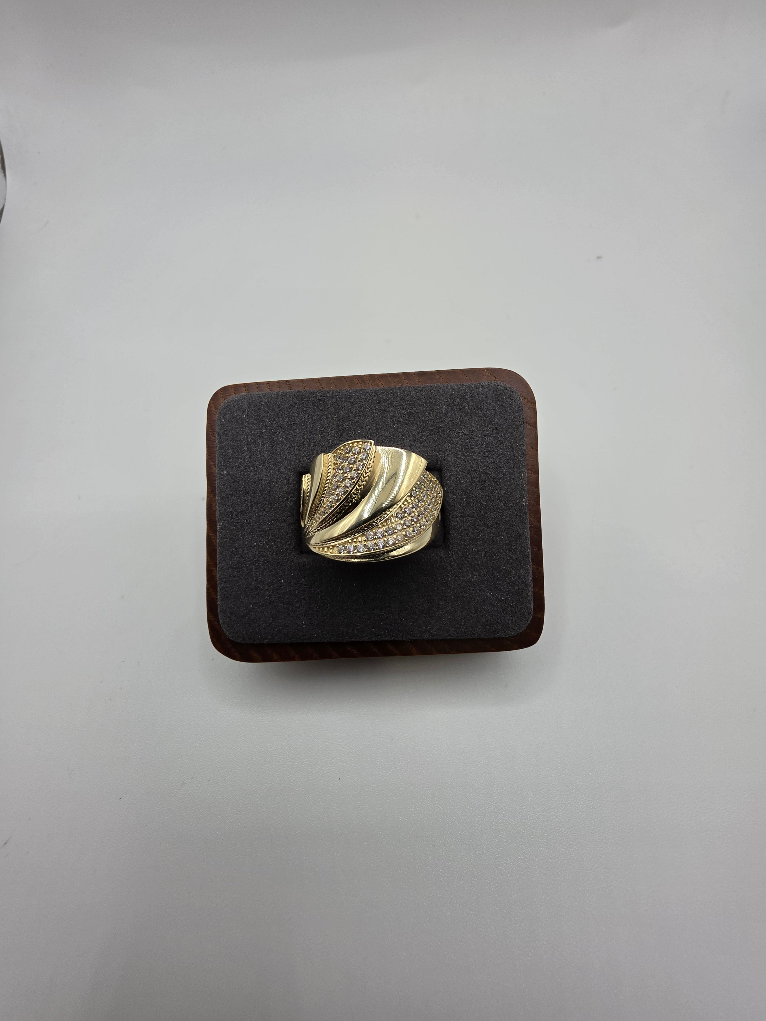 10K Gold Women Ring