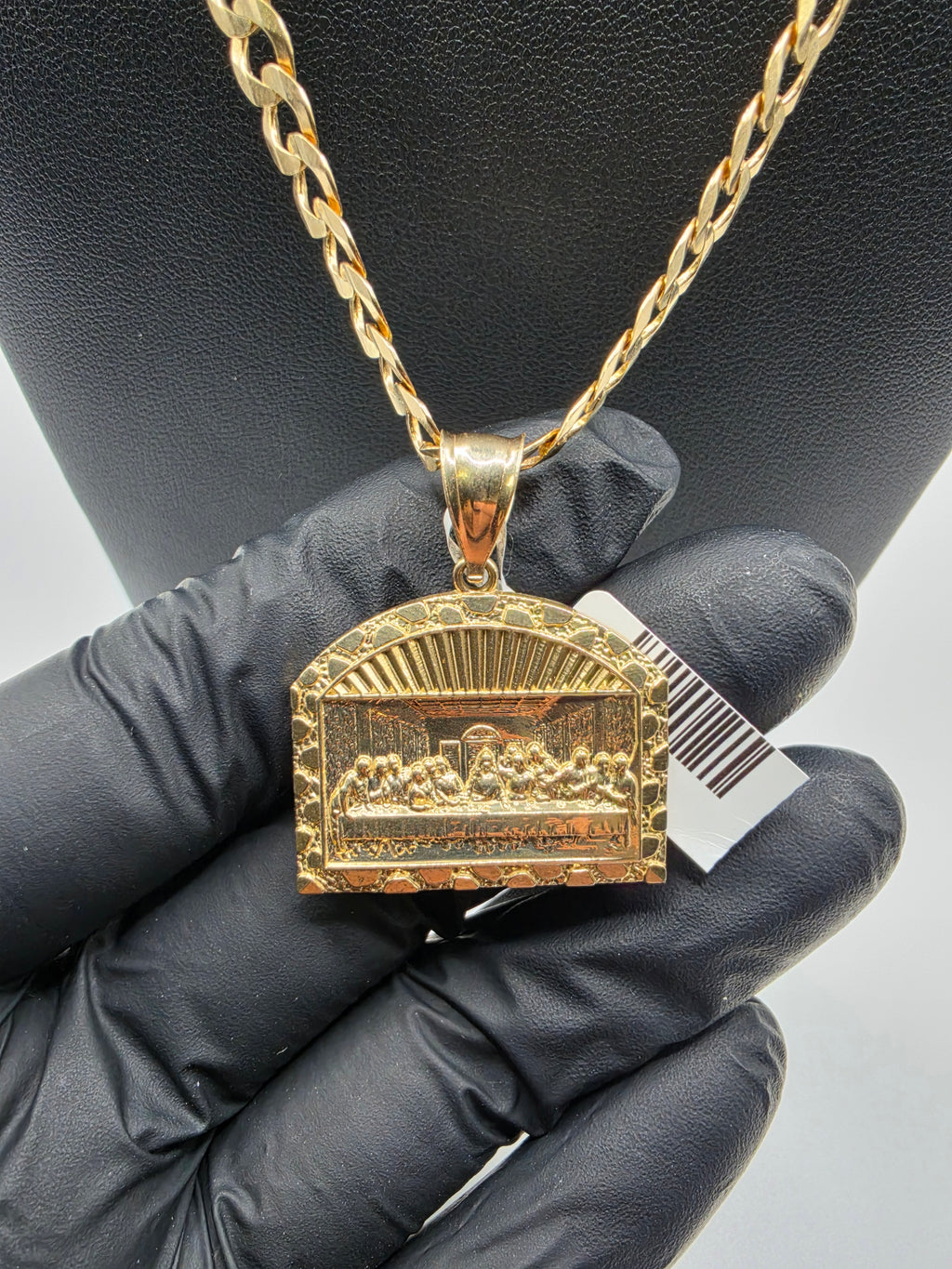 10K Curve Chain with Last Supper Pendant