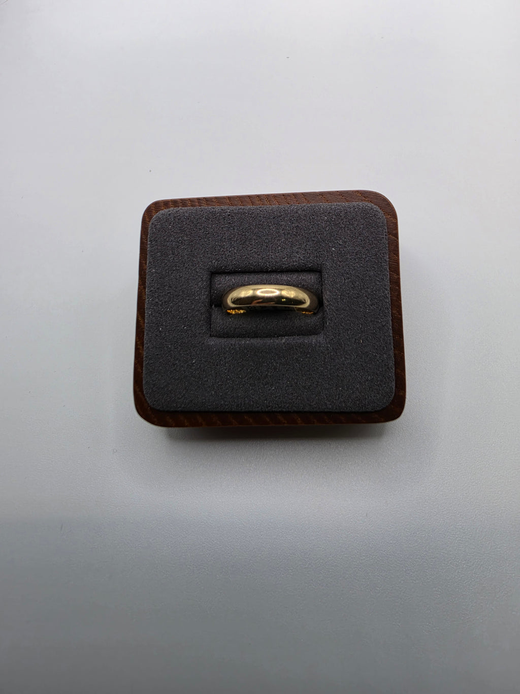 10K Gold Band