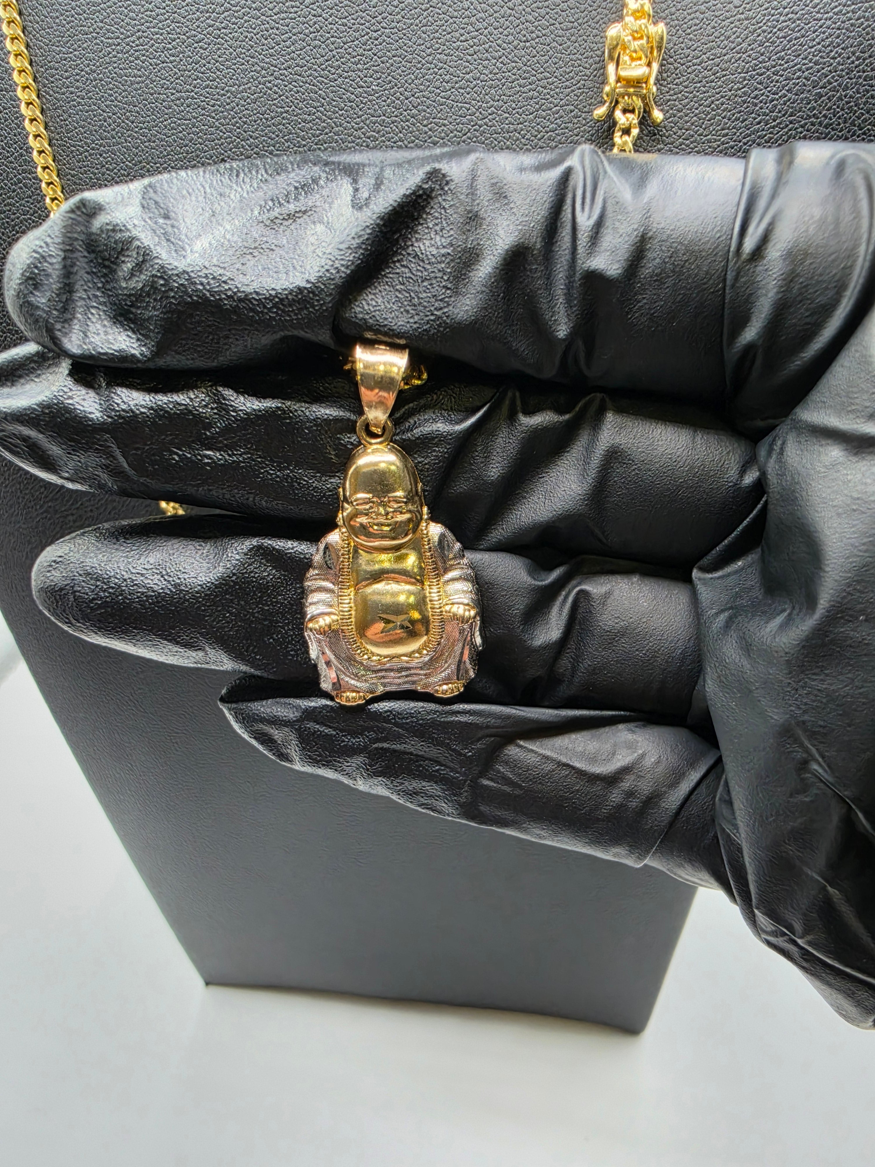 10K Miami Cuban Link with Pendant